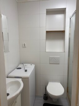 1,5-IZB. BYT KYSUCKÁ ULICA, TERASA - 5