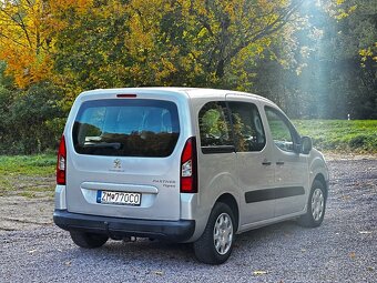 Predám Peugeot Partner tepee 1.6HDI 84kw 2014 naj.184000km - 5