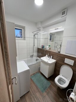 Pekný 2-izbový byt na prenájom - 5