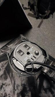 Fotografické svetlá + statívy 3ks - 5