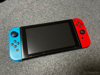 Predam Nintendo Switch v2 komplet s prislusenstvom - 5