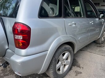Toyota rav4 2.0d 85kw - 5