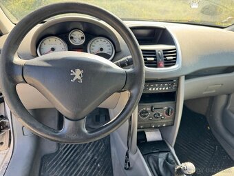 Predám Peugeot 206 - 5