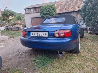Mazda MX-5 NB Anniversary facelift - 5