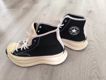 Converse tenisky s hrubou podrážkou - 5