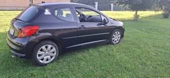 Peugeot 207 1.6 HDI - 5