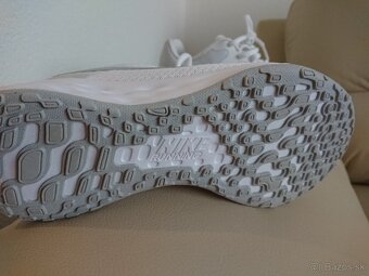 Nike Revolution 6 Next - 5