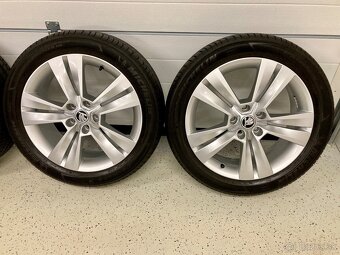 Letná sada org ŠKODA KAROQ 5x112 7J ET45 215/50 R18 - 5