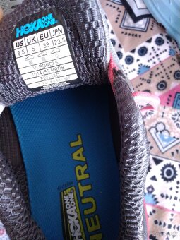 Bežecké botasky HOKA - 5