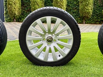Kompket letnú sadu elektrónov na OPEL - 5x120 245/45 R18. - 5