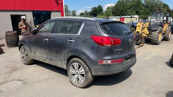 346. KIA SPORTAGE 1.7crdi D4FD Na náhradní díly - 5