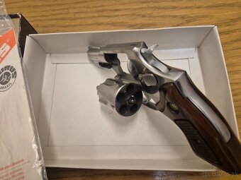 Taurus 85 - 5