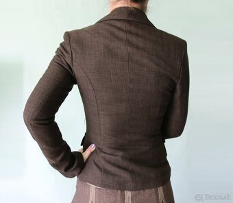 Hnedé sako s nakladanými vreckami Orsay veľ.32 - 5