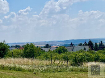 STAVEBNÝ POZEMOK NITRA - ZOBOR S VÝHĽADOM NA MESTO - 5