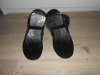 Predam nove moto topanky znacky FALCO ATLAS 2 o velkosti EU - 5