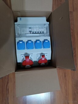 Predám 5Pólovú rozvodnicu ROS 11/FI-21 - 5