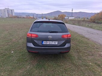 Predam volkswagen passat B8 2.0tdi 4-motion metrix svetla - 5