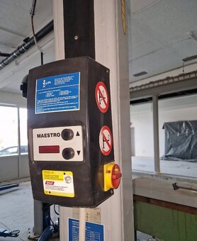 Autozdvihak dvojstlpovy stenhoj 3.2t - 5