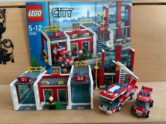 LEGO 7208 LEGO City Hasičská stanice - 5