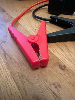 Štartovacia powerbanka (nová) + puzdro – jump starter - 5