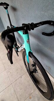 Bianchi Oltre XR4 Disc Ultegra Di2 12sp + Velomann 55 mm - 5