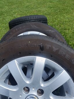 Disky z pneumatikami 195/65r15 - 5
