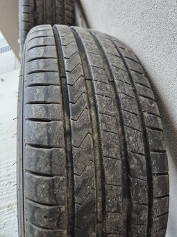 Komplety Dezent TZ Dark R18 a letne pneu Hankook 225/45 - 5