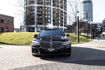 BMW 750 Li PRENÁJOM - 5