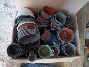 Črepníky - keramika, terakota, plast, zakoreňovače - 5