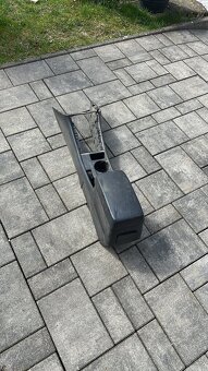 Predám dvere zásterky sklo nárazník kufor Corolla E12 02-07 - 5