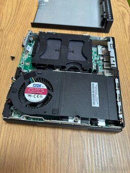 ThinCentre M75q Gen2 / Ryzen5 / 32 GB RAM / zaruka do 2029 - 5