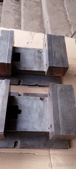 velky strojny zverak 250mm - 5