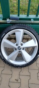 Originál Škoda R18 elektróny + pneu - 5