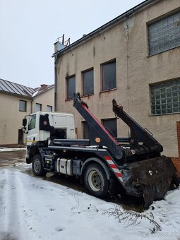 Predám TATRA Phoenix - nosič kontajnerov - 5