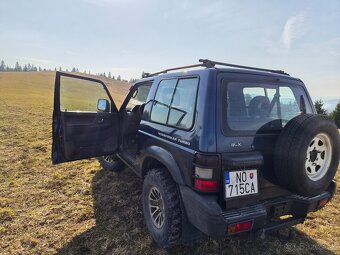 Mitsubishi pajero 2.5 - 5