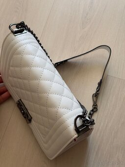 Chanel biela dámska kabelka - 5
