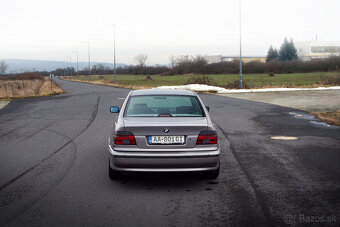 BMW 528i E39 - 5