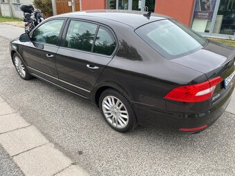 Škoda Superb 1.6 TDI CR DPF Ambition - 5