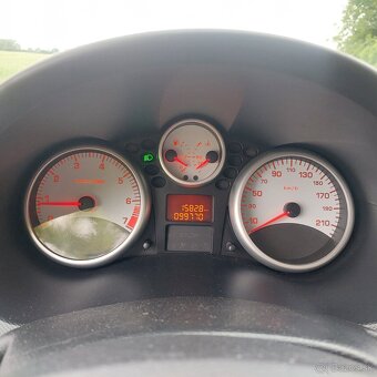 Peugeot 206 + - 5