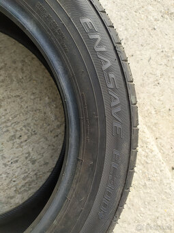 Predám letné pneu Dunlop Ensave 215/60 R17 96H - 5
