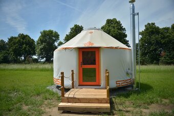 Jurta nové generace průměr 4,5m /16m2- celoroční bydlení - 5