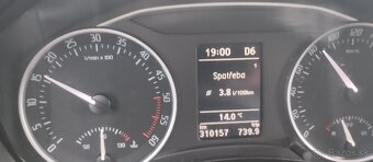 Predám Škodu Octaviu combi 2.0 TDI 4x4, DSG model 2012 - 5