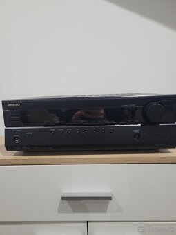 AV receiver Onkyo HT-R370 + reproduktory Jamo A 102 HCS - 5