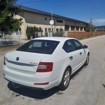 Škoda Octavia sedan 1, 6TDI - 5