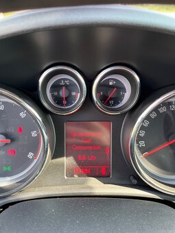 Opel Astra J 2011 CDTI - 5