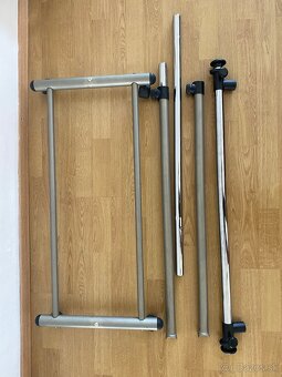 Vešiak nemý sluha - 5