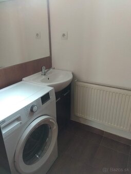 Garsónka na prenájom - kľudné bývanie blízko centra mesta - 5