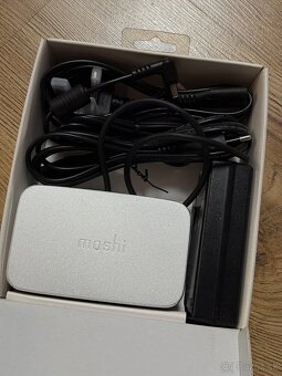 Moshi USB-C Dock - 5