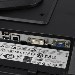 hP LA1951G, 19", 1280x1024 60Hz, 250cd, VGA, DVI-D, USB hub - 5