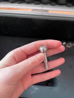 Tester tvrdosti farby alebo betónu - 5